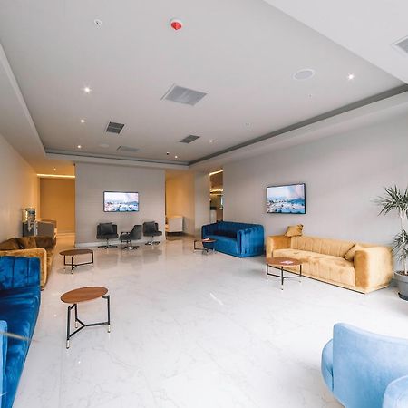 巴统Grand City Real Estate公寓 外观 照片