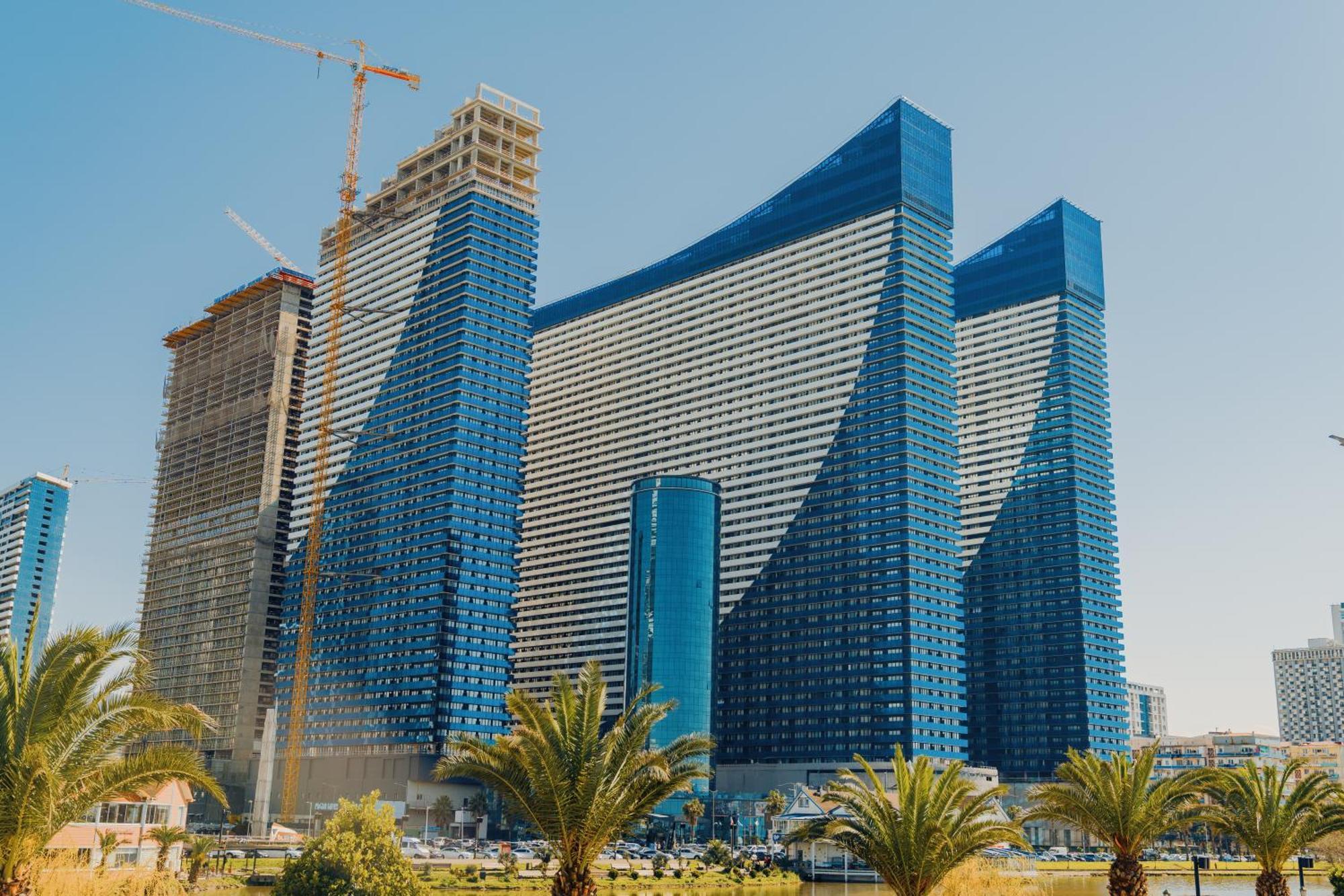 巴统Grand City Real Estate公寓 外观 照片